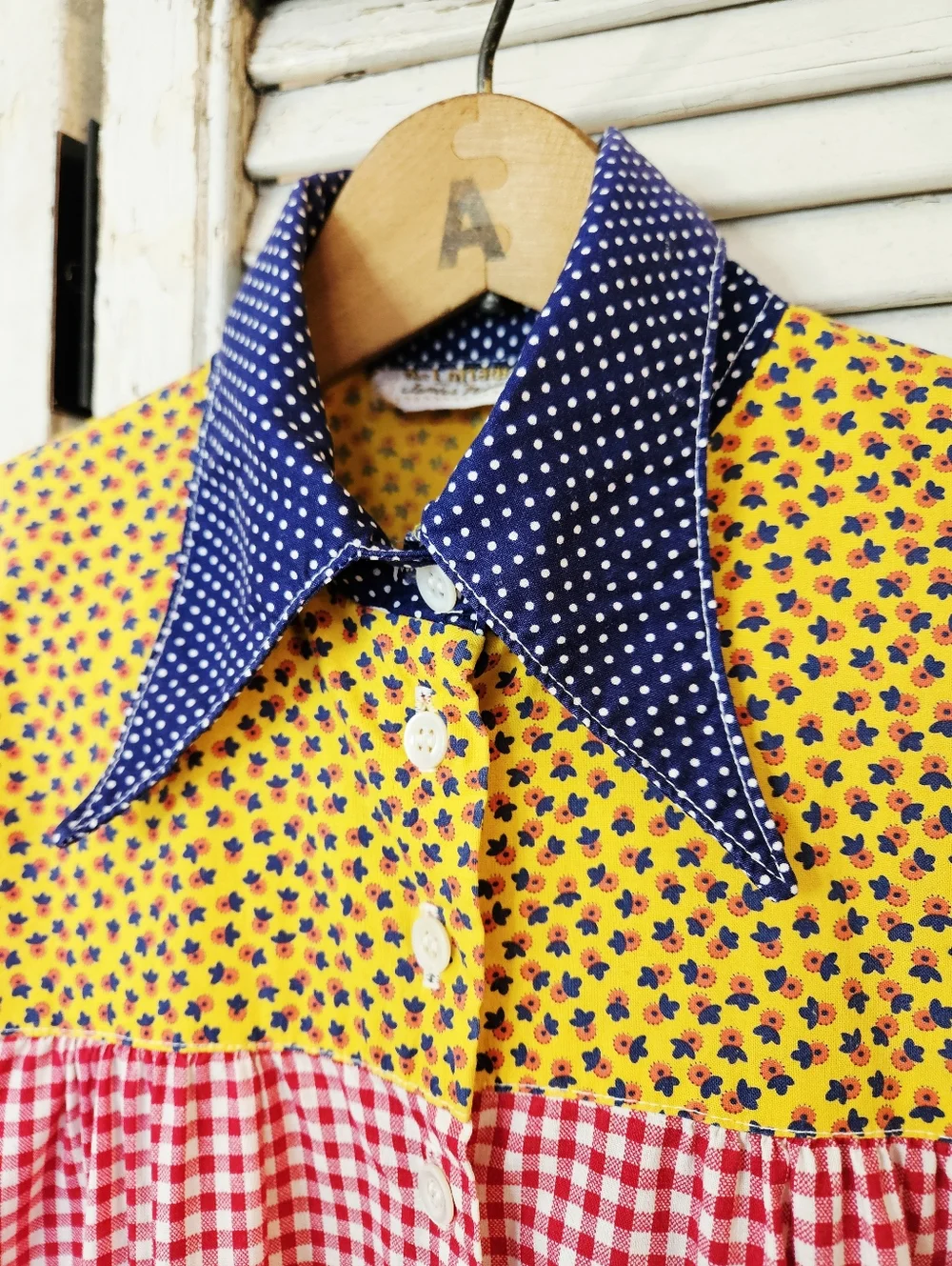 Vintage 70s The Cottager Pointed Collar Button Up Blouse Patch Pockets Small - Picture 4 of 16